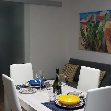 Nyaraló Casa Dei Tre Re Palermo